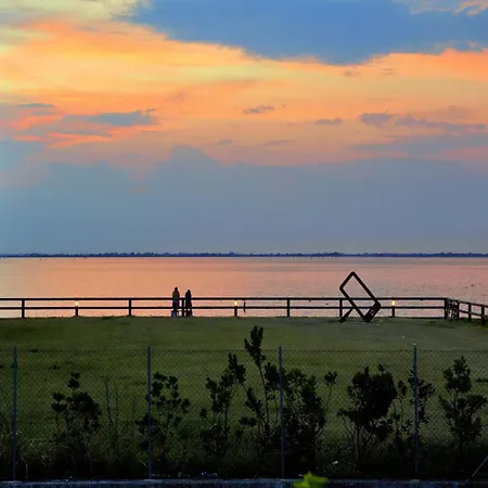 Modern Flat With Panoramic View Lignano Sabbiadoro